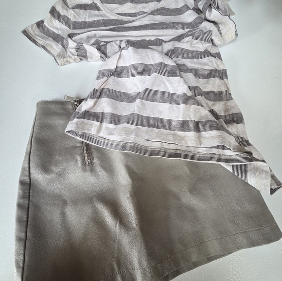 Sonoma Short Sleeve Striped Cotton Tee with rolled sleeve option - Picture 3 of 11
